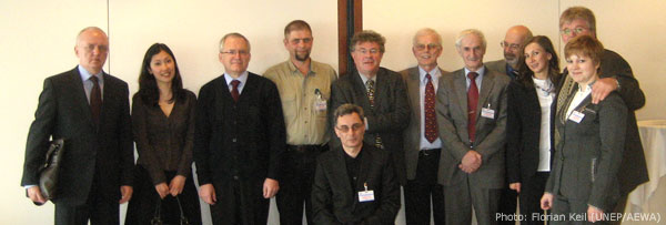 Pictured from left: V. Ivlev (Russian Delegation), A. Duimagambetova (AEWA Secretariat), S. Kurdjukov (CMS Secretariat), I. Chestin (WWF Russia), Robert Hepworth (CMS Secretariat), A. Grigoryan (UNDP/GEF), A. Müller-Helmbrecht (CMS Secretariat), Dr. A. Amirkhanov (Russian Delegation), A. Antipov (Russian AdW), J. Sadirov (BMU), H. Schumacher (BfN)