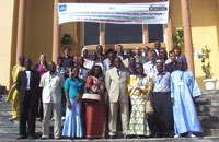 Official group picture following the launch of the workshop / Photo: Evelyn Moloko (UNEP/AEWA)