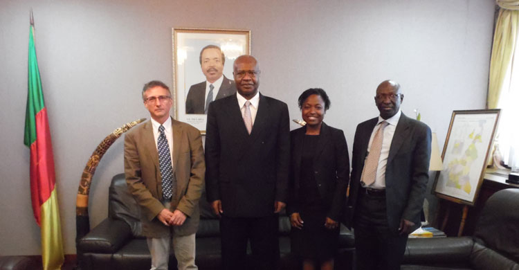 The AEWA and TSU Team meet with the Prime Minister and Head of Government of Cameroon, H.E. Mr. Philemon Yang.