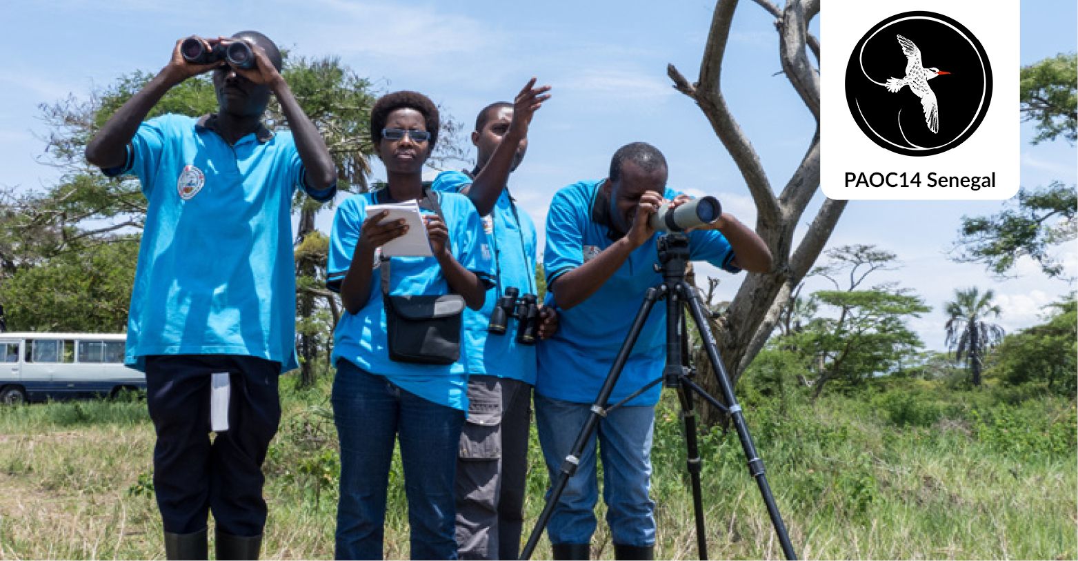 Birdwatchers in Africa © Szabolcs Nagy