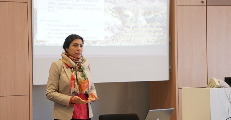 Yelizaveta Protas (UNEP/CMS) addressing Klaus Töpfer Fellowship Scholars © Aydin Bahramlouian, UNEP/CMS