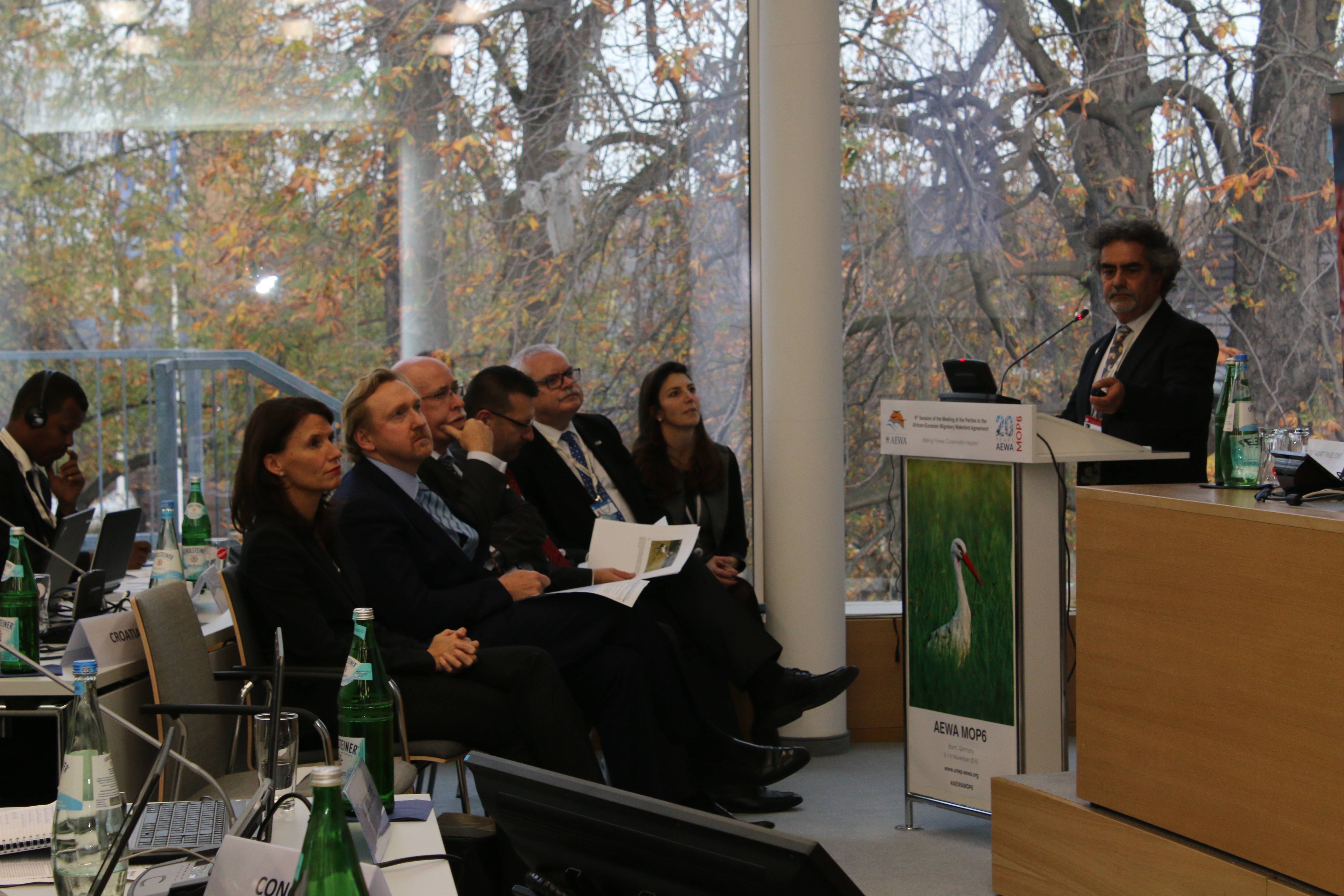Fernando Spina habla durante la ceremonia de entrega de premios a los Defensores de las Especies Migratorias © IISD