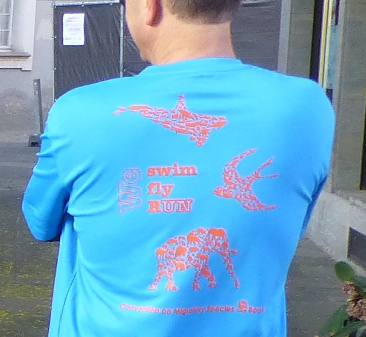 "Nous nageons, nous volons, nous courons”- Marathon T-Shirt