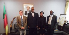 L’AEWA et l’équipe de l’Unité de soutien technique (UST) rencontrent Son Excellence Philémon Yang, Premier Ministre et Chef du gouvernement du Cameroun.