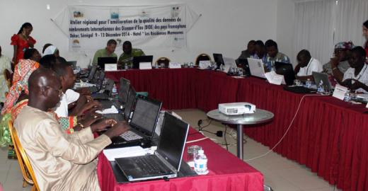 Participants dans la salle de réunion (© Rivo Rabarisoa)